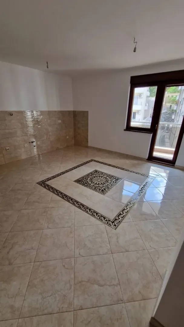 Prodaja, jednosoban stan, 58m², Bečići, Budva