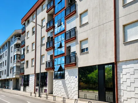 Rent, office space, 150m², Nova Dalmatinska, Podgorica - image 13