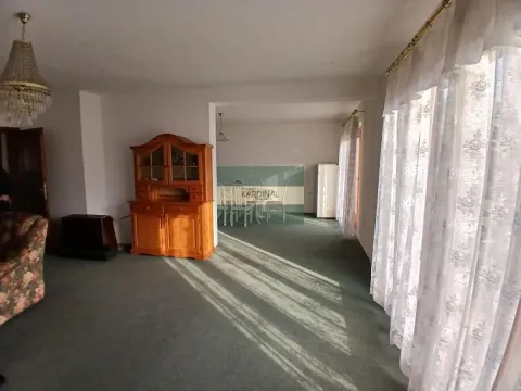 Prodaja, kuća, 258m², Aqua park, Jagodina - image 13