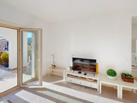 Prodaja, jednosoban stan, 75m², Luštica Bay, Tivat - image 12