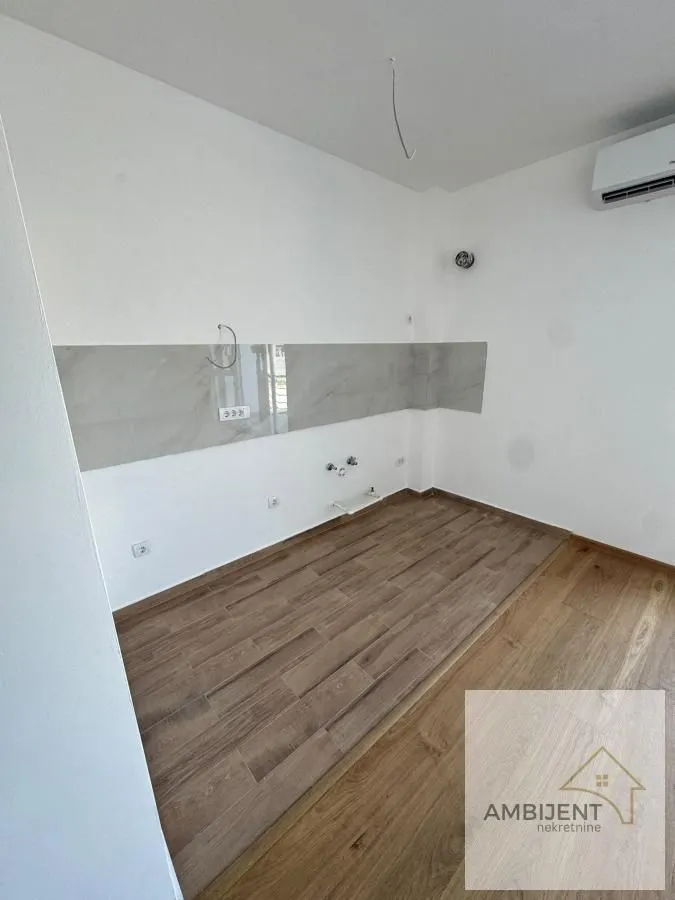 Prodaja, jednosoban stan, 36m², Ledine, Beograd