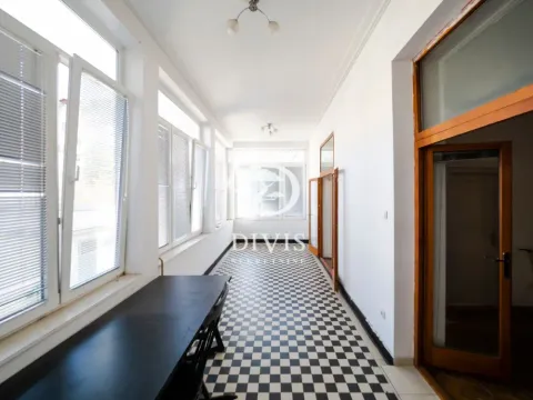 Prodaja, stan, 122m², Kalenić Pijaca, Vračar Sve Podlokacije - image 7