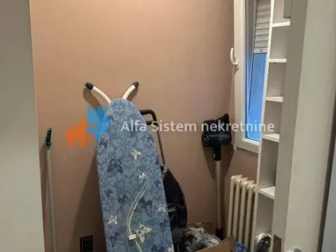 Izdavanje, četvorosoban stan, 100m², Kalenić Pijaca, Vračar Sve Podlokacije - image 15