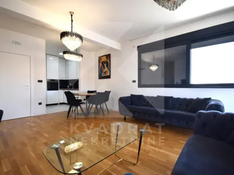 Rent, three bedroom apartment, 130m², Dalmatinska ulica, Podgorica - image 4