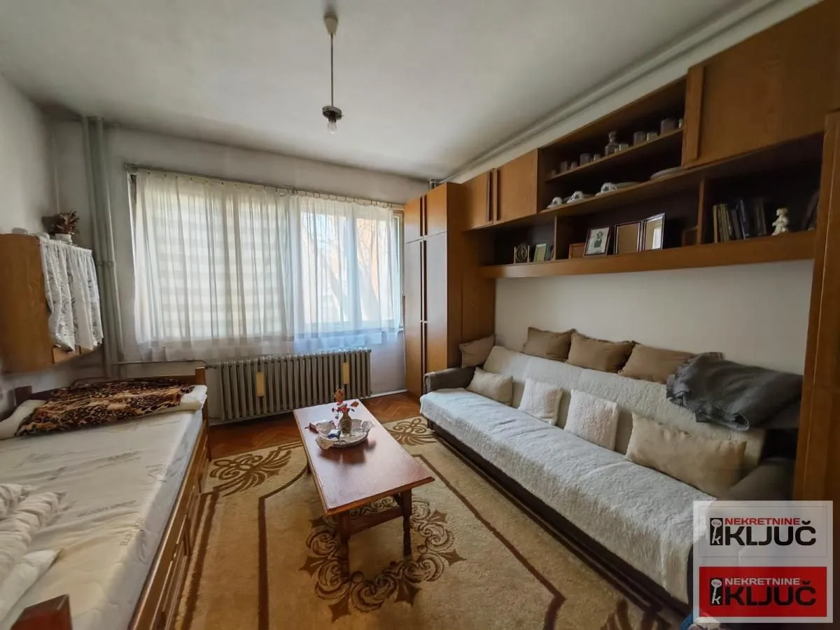 Prodaja, jednosoban stan, 38m², Železnička Stanica, Novi Sad Sve Podlokacije