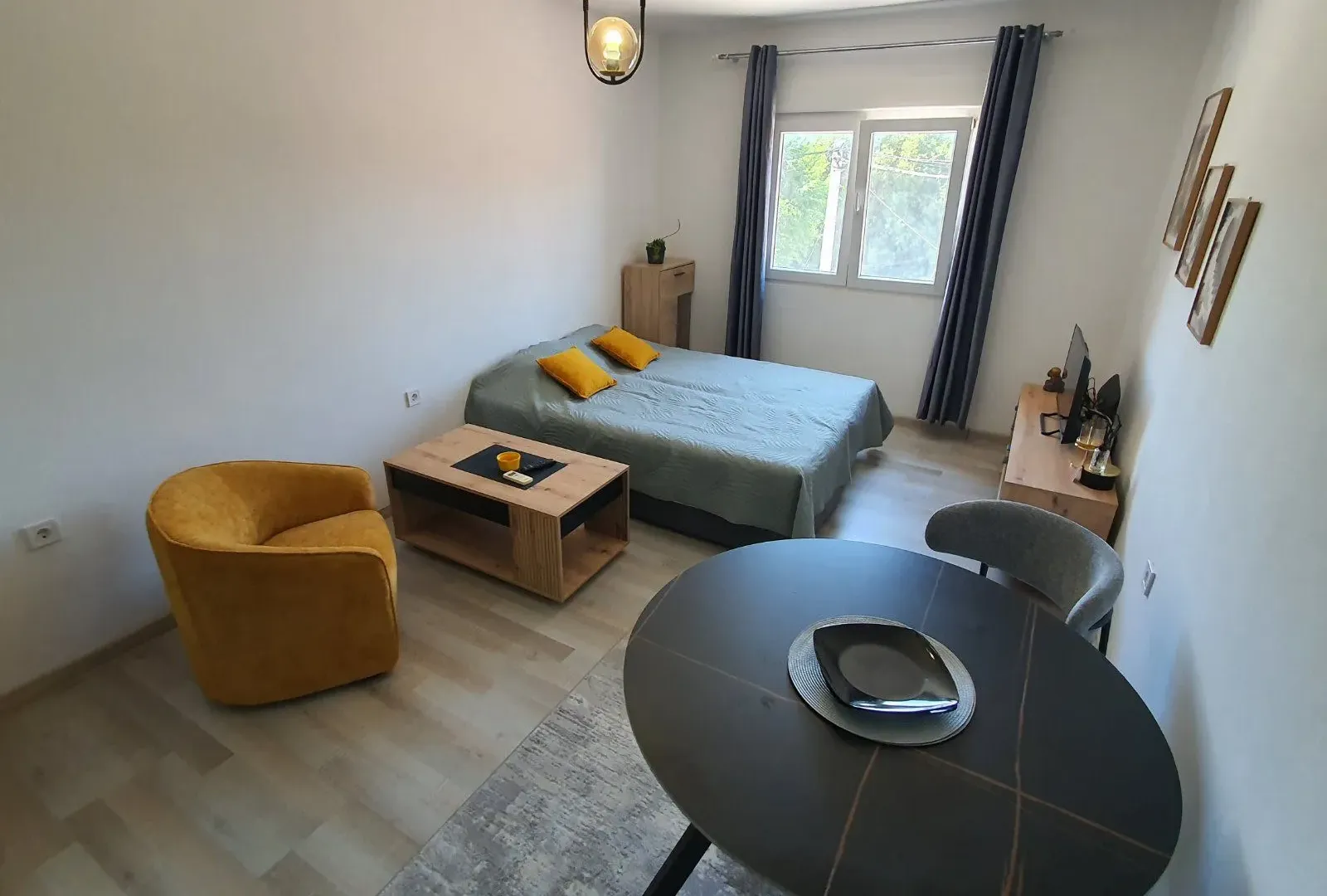 Rent, studio apartment, 26m², Malo Brdo, Podgorica