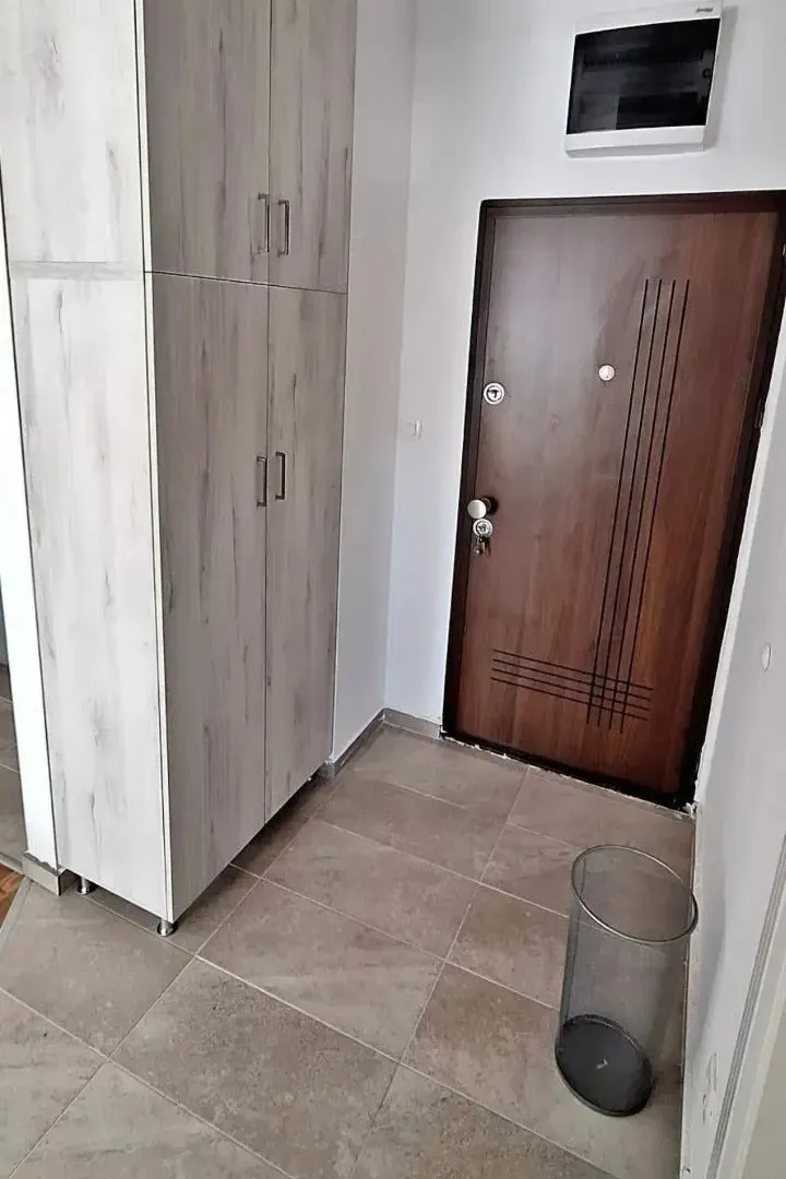 Izdavanje, jednosoban stan, 43m², Zabjelo, Podgorica