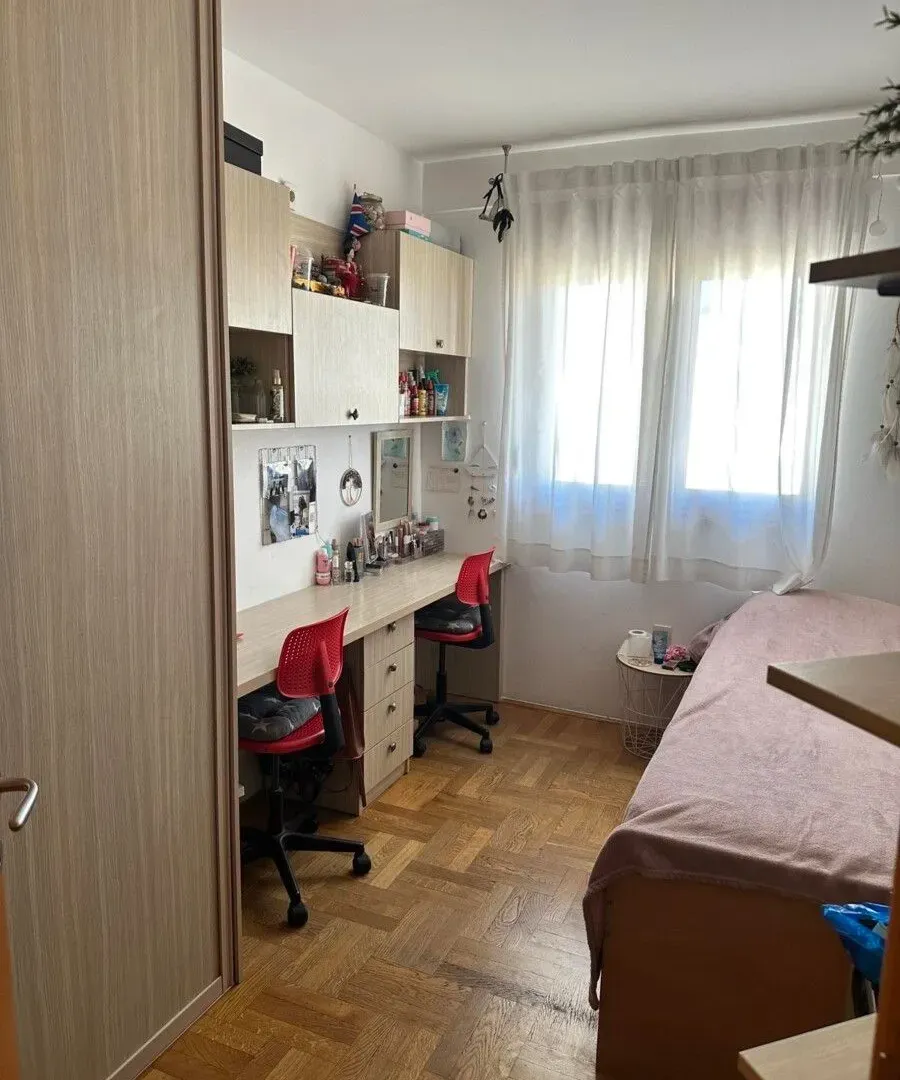 Prodaja, trosoban stan, 81m², Stari Aerodrom, Podgorica