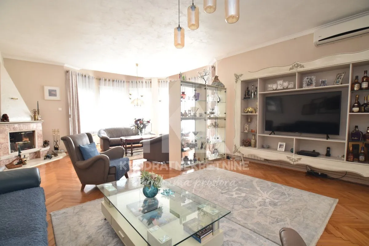 Rent, house, 410m², Donja Gorica, Podgorica