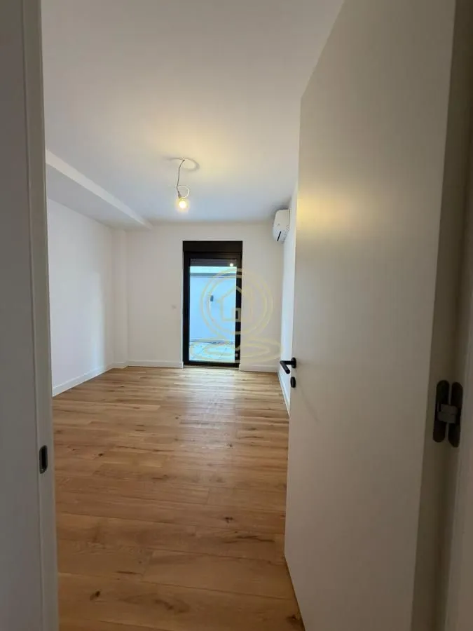 Rent, office space, 90m², Lekino Brdo, Voždovac Sve Podlokacije