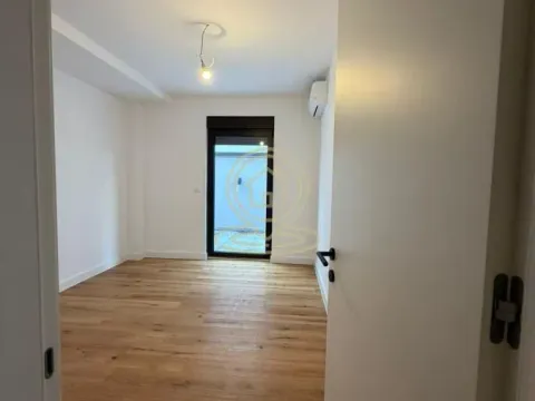 Rent, office space, 90m², Lekino Brdo, Voždovac Sve Podlokacije - image 6