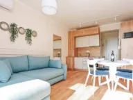 Izdavanje, jednosoban stan, 37m², Bečići, Budva - image 1