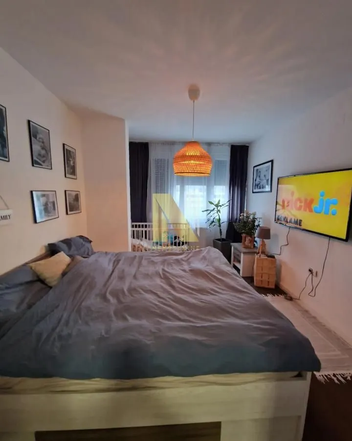 Prodaja, četvorosoban stan, 145m², Telep, Novi Sad Sve Podlokacije