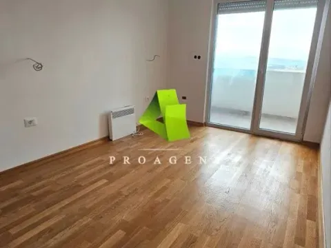 Prodaja, dvosoban stan, 65m², Pantelej, Niš - image 5