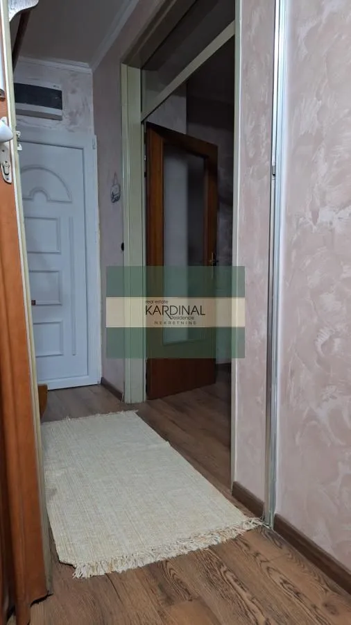 Izdavanje, jednosoban stan, 34m², Erdoglija, Kragujevac