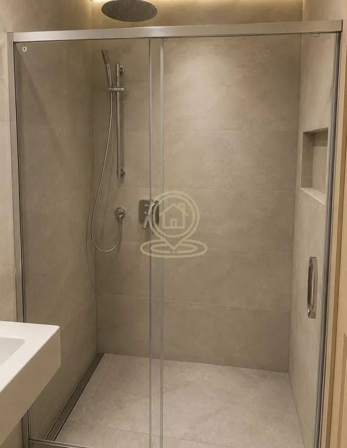 Rent, three bedroom apartment, 69m², Vračar Sve Podlokacije, Beograd
