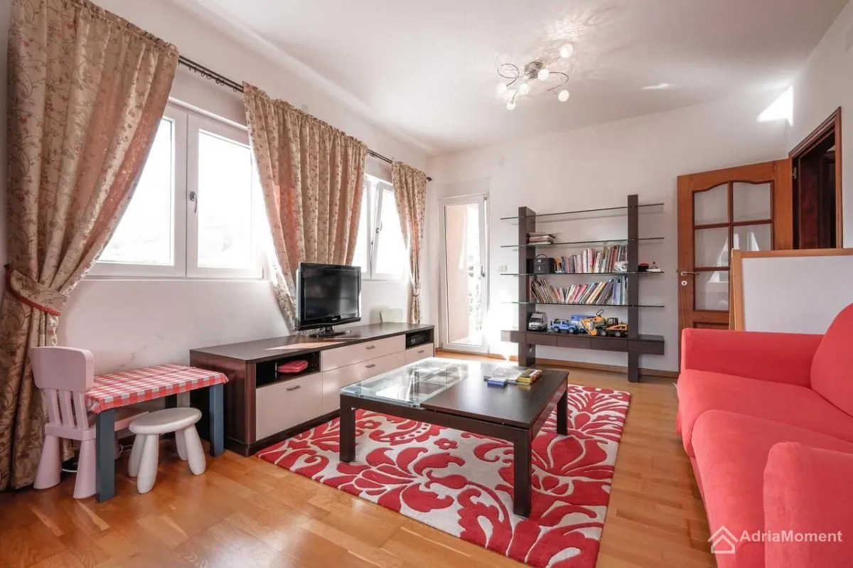 Sale, one bedroom apartment, 64m², Centar, Budva