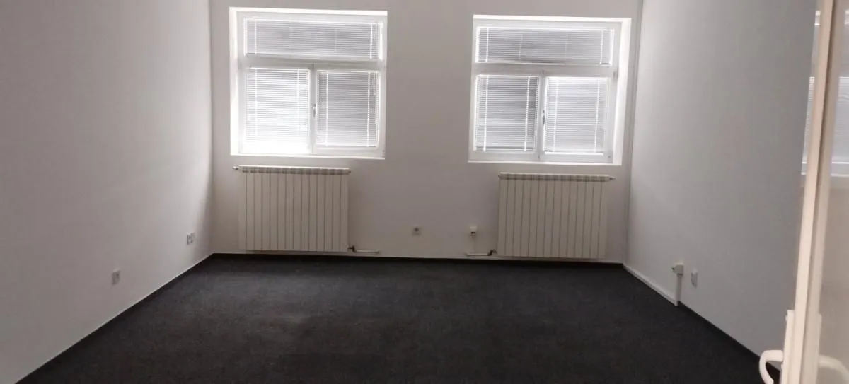 Rent, office space, 320m², Novi Beograd Blok 65, Novi Beograd Sve Podlokacije