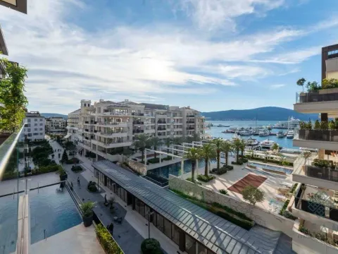 Prodaja, jednosoban stan, 81m², Porto Montenegro, Tivat - image 13