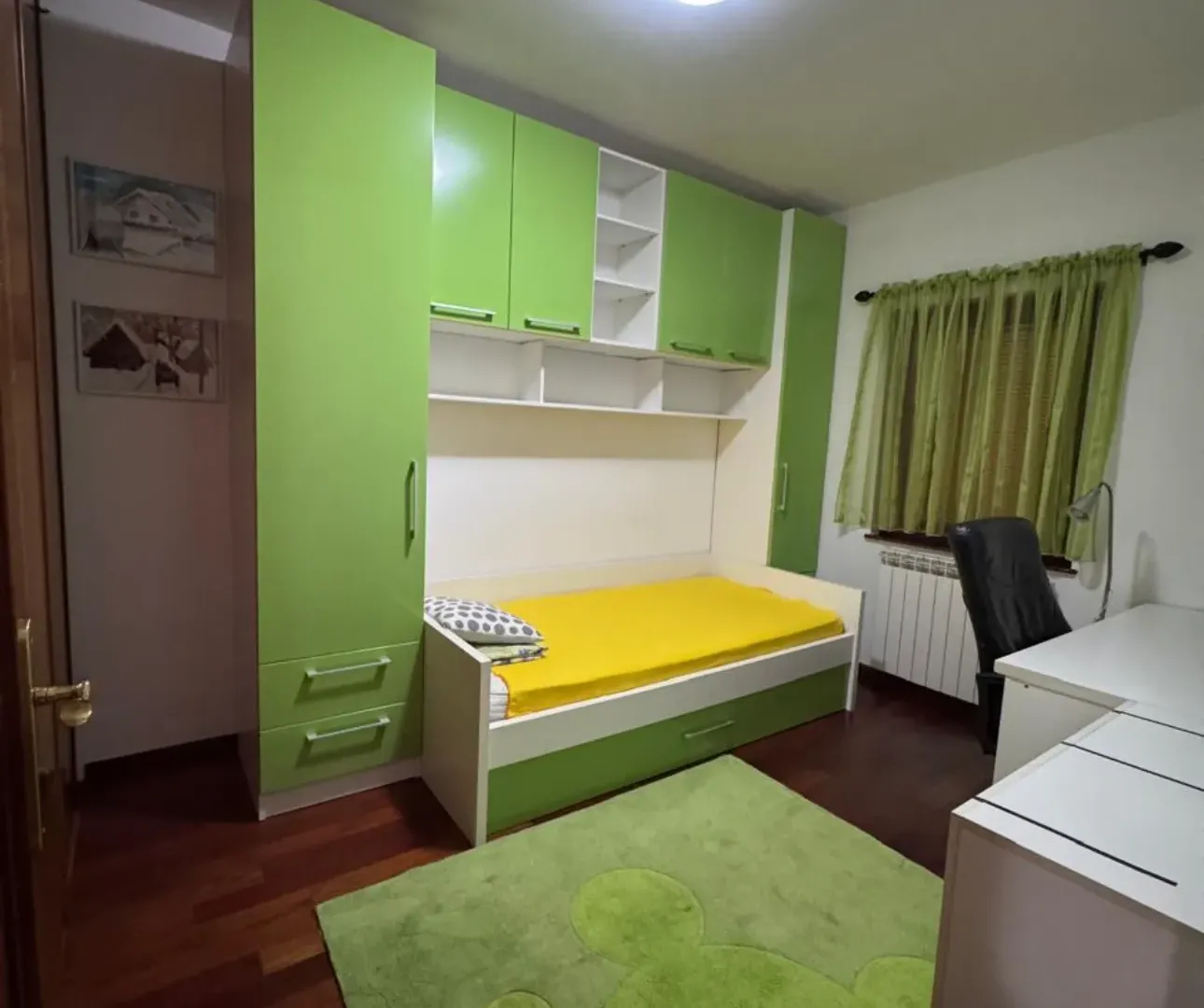 Rent, three bedroom apartment, 100m², Gorica C, Podgorica