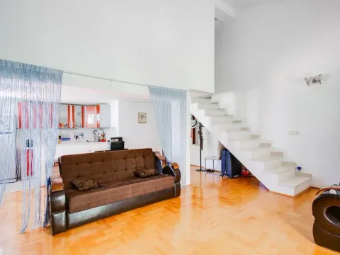 Sale, two bedroom apartment, 82m², Budva, Crna Gora - image 4