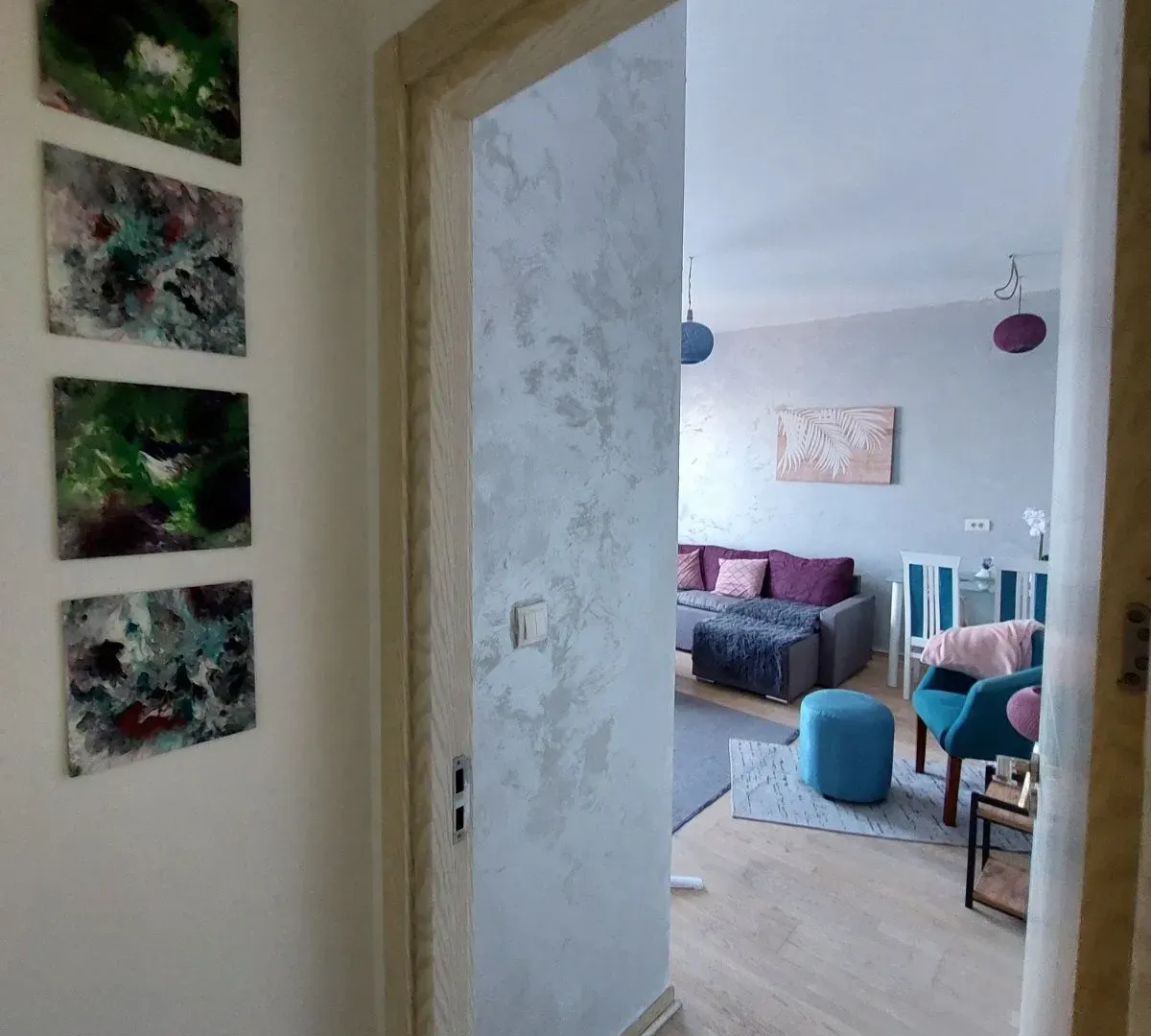 Izdavanje, dvosoban stan, 50m², Bar, Crna Gora