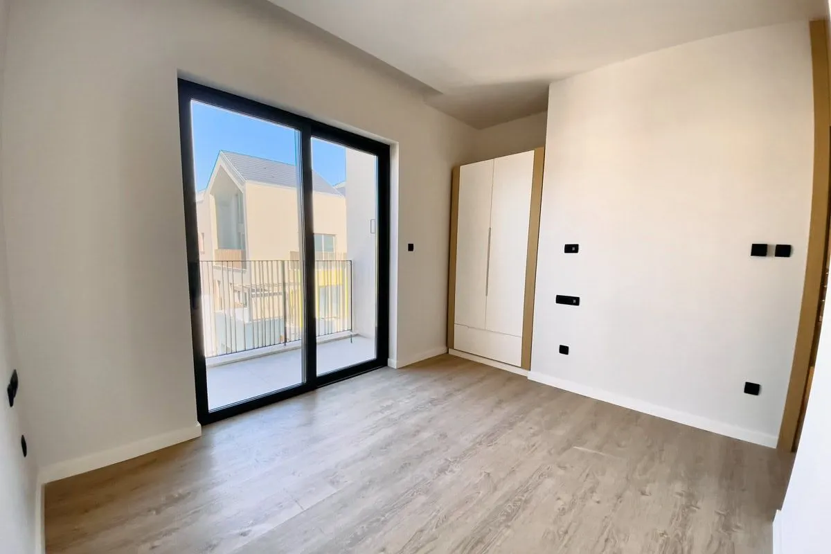 Prodaja, stan, 102m², Tivat, Crna Gora