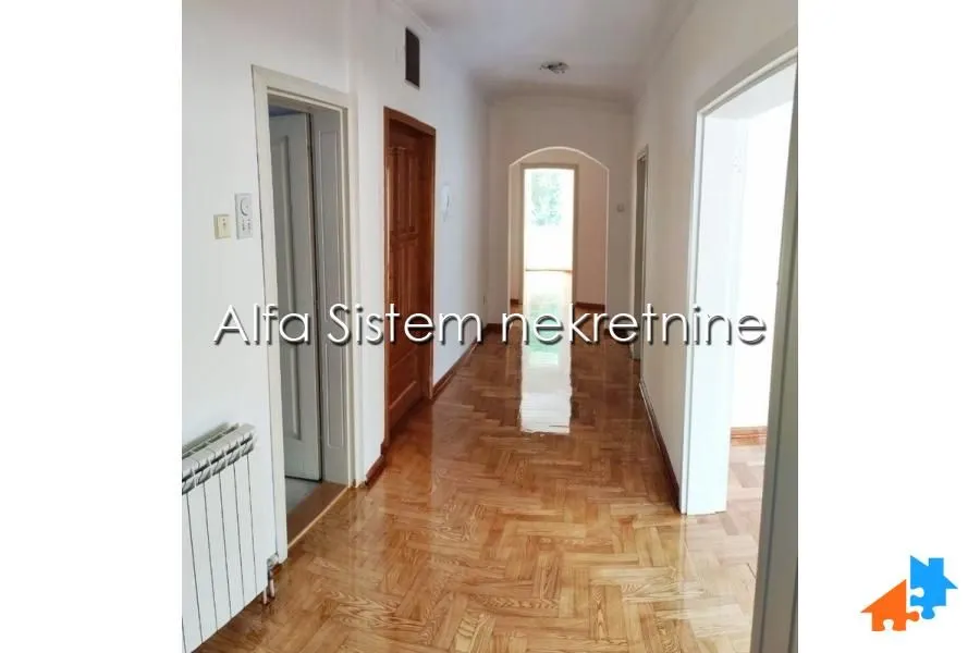 Rent, four bedroom apartment, 147m², Voždovac Sve Podlokacije, Beograd