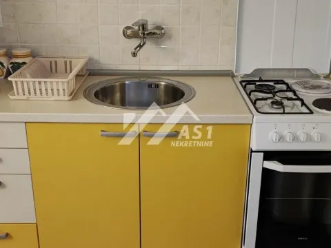 Izdavanje, jednosoban stan, 40m², Salajka, Novi Sad Sve Podlokacije - image 5