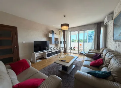Rent, three bedroom apartment, 105m², Preko Morače, Podgorica - image 4