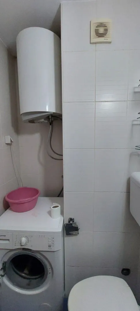 Prodaja, garsonjera, 38m², Centar, Niš