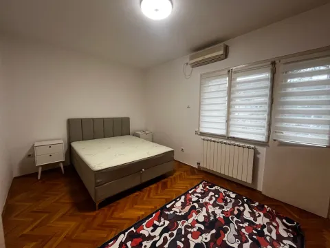 Rent, three bedroom apartment, 130m², Centar, Podgorica - image 16