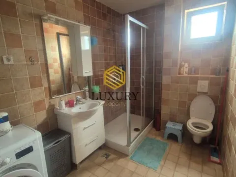 Izdavanje, dvosoban stan, 56m², City Kvart, Podgorica - image 11