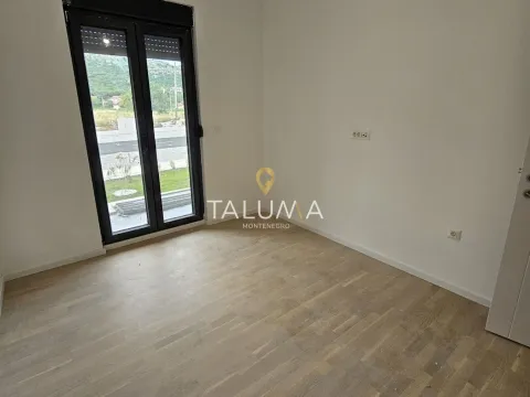 Rent, one bedroom apartment, 44m², Tološi, Podgorica - image 4