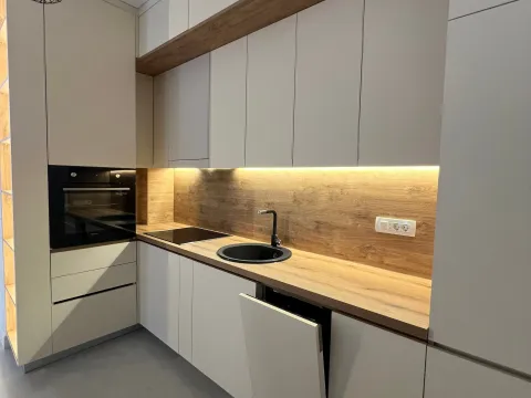 Izdavanje, jednosoban stan, 55m², Čeluga, Bar - image 7