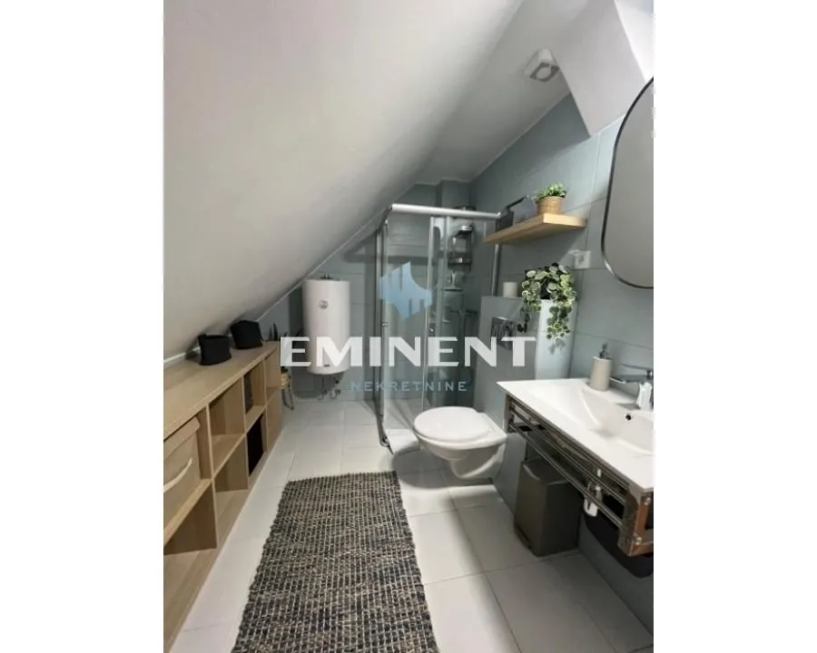 Prodaja, trosoban stan, 55m², Centar, Zlatibor