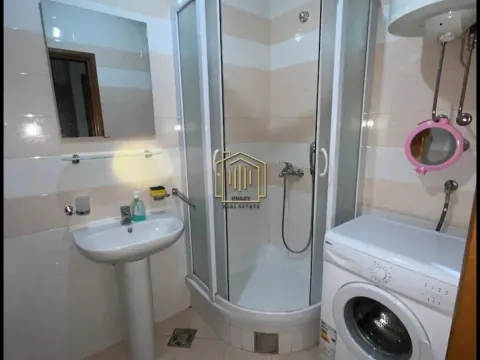 Izdavanje, jednosoban stan, 45m², Stari Aerodrom, Podgorica - image 8