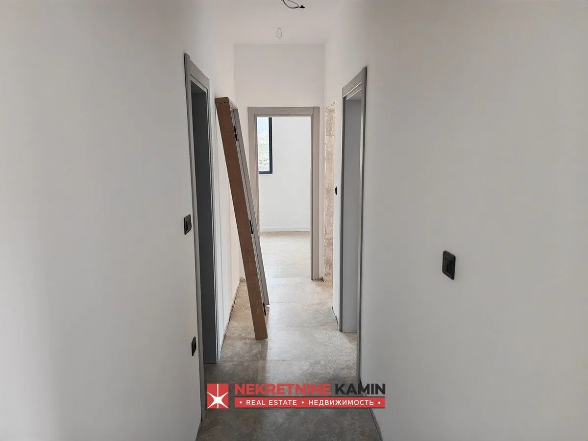 Prodaja, trosoban stan, 121m², Lastva Grbaljska, Kotor