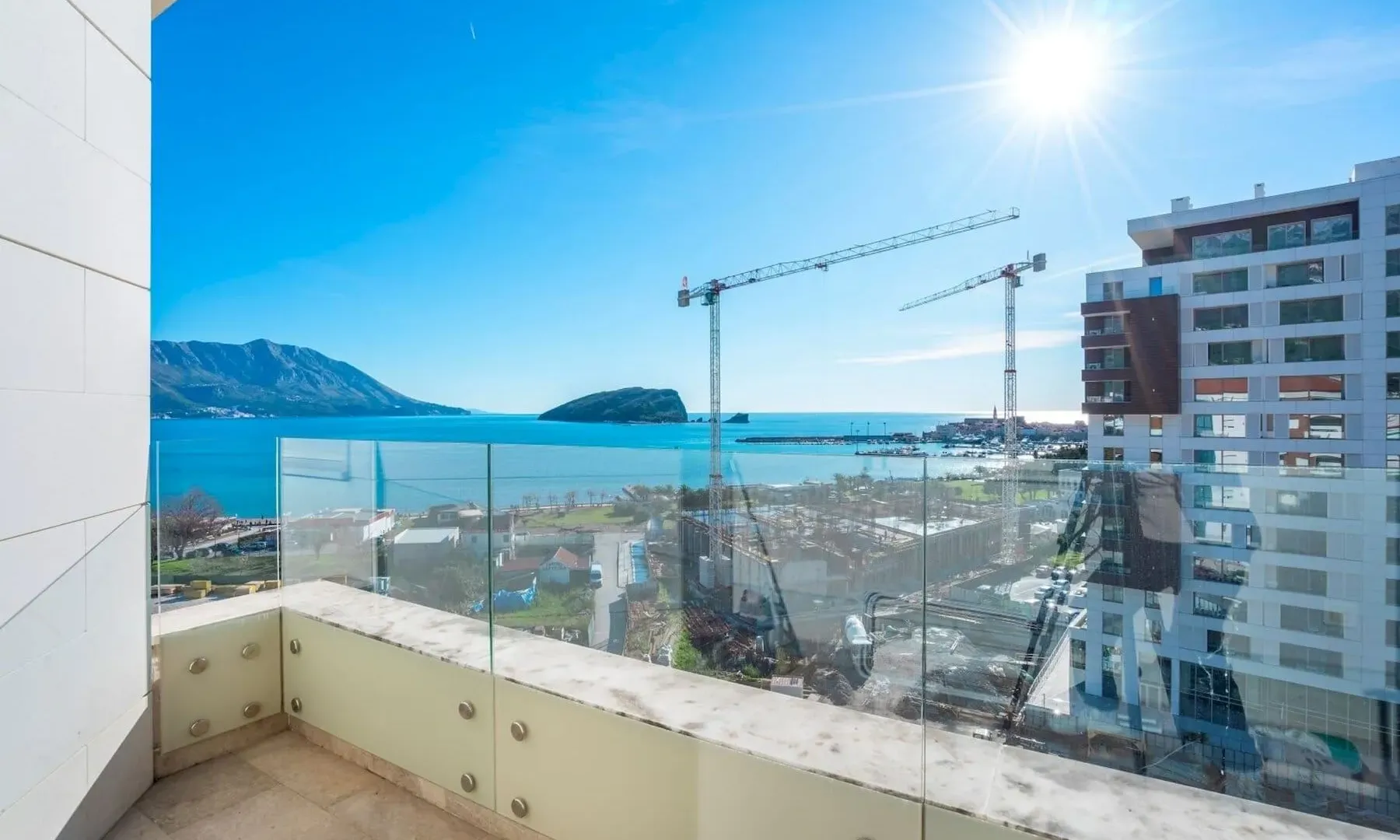 Prodaja, dvosoban stan, 138m², Budva, Crna Gora