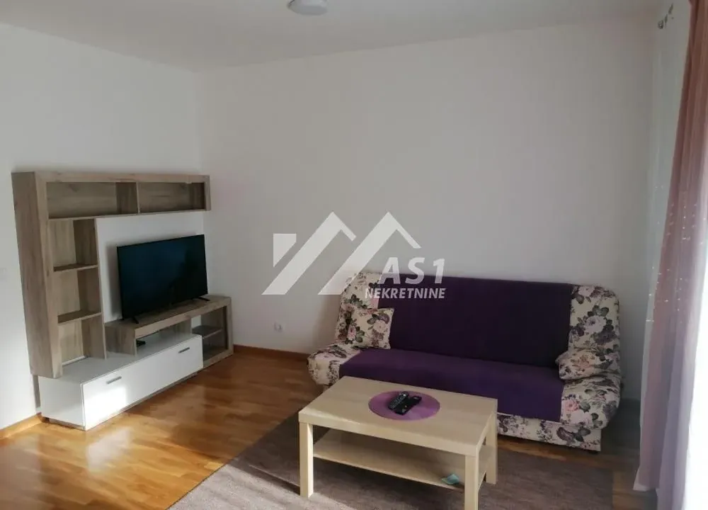 Izdavanje, dvosoban stan, 50m², Jugovićevo, Novi Sad Sve Podlokacije