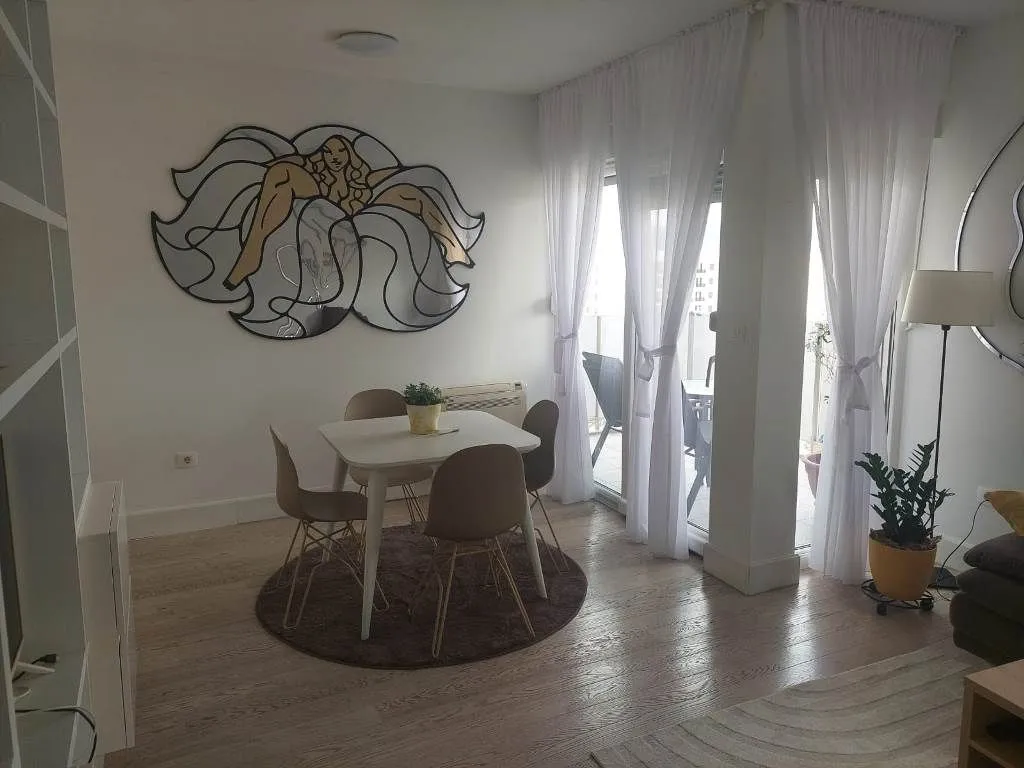 Rent, one bedroom apartment, 54m², City Kvart, Podgorica