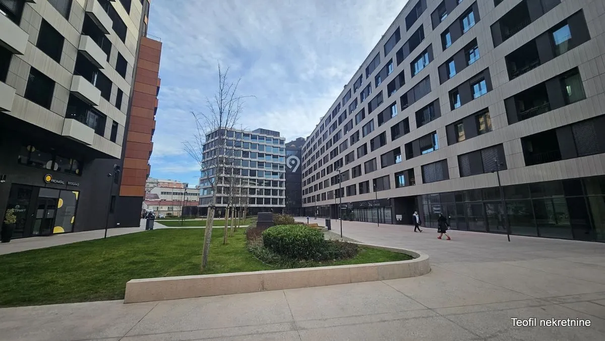 Izdavanje, četvorosoban stan, 122m², Stari Grad, Beograd
