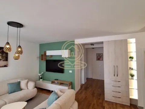 Izdavanje, trosoban stan, 90m², Lekino Brdo, Voždovac Sve Podlokacije - image 5