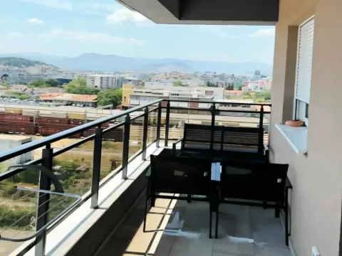 Rent, two bedroom apartment, 66m², Stari Aerodrom, Podgorica - image 8