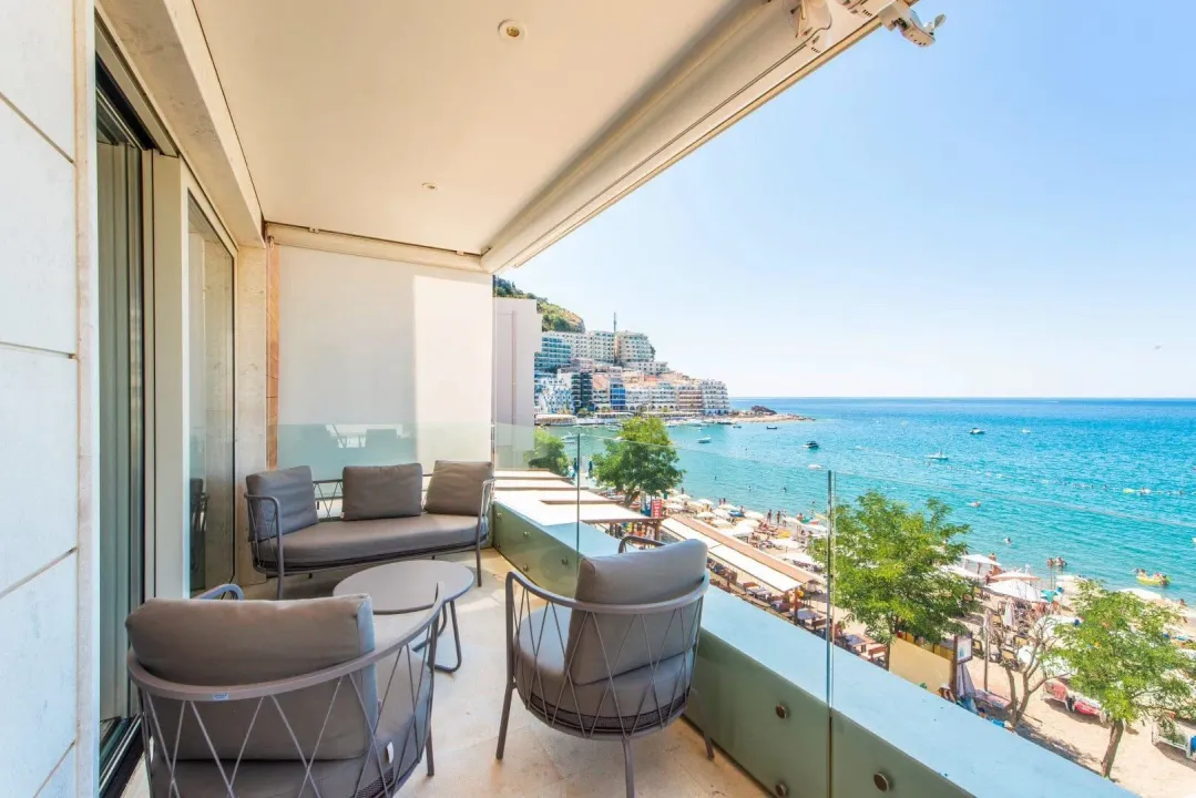 Sale, three bedroom apartment, 171m², Rafailovići, Budva