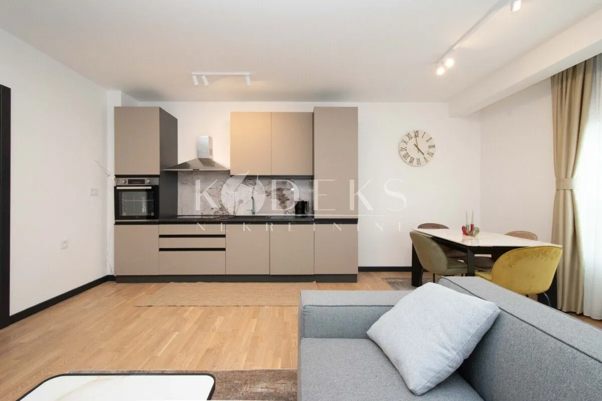 Rent, two bedroom apartment, 70m², Gorica C, Podgorica