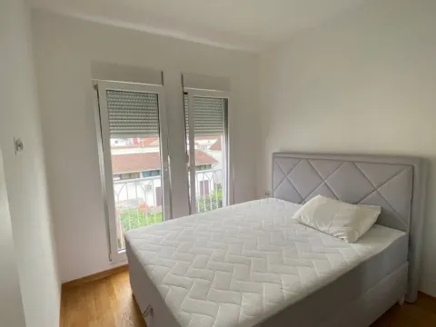 Rent, apartment, 45m², Stari Aerodrom, Podgorica - image 3