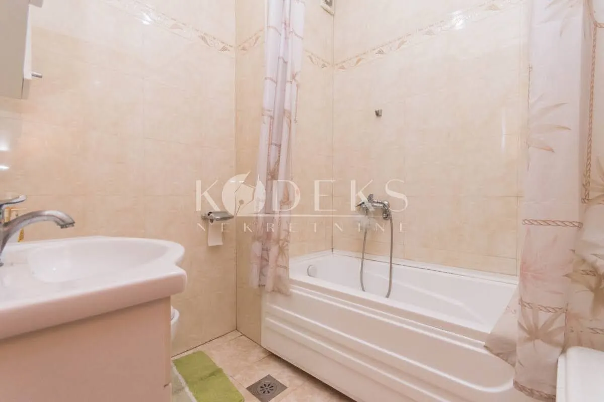 Rent, two bedroom apartment, 55m², Stari Aerodrom, Podgorica
