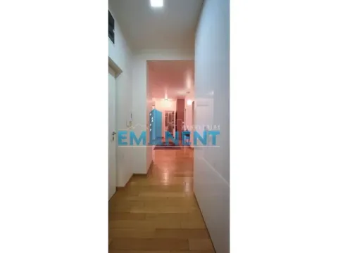 Izdavanje, četvorosoban stan, 120m², Stari Grad, Beograd - image 15