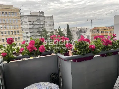 Sale, three bedroom apartment, 72m², Centar, Novi Sad - image 7